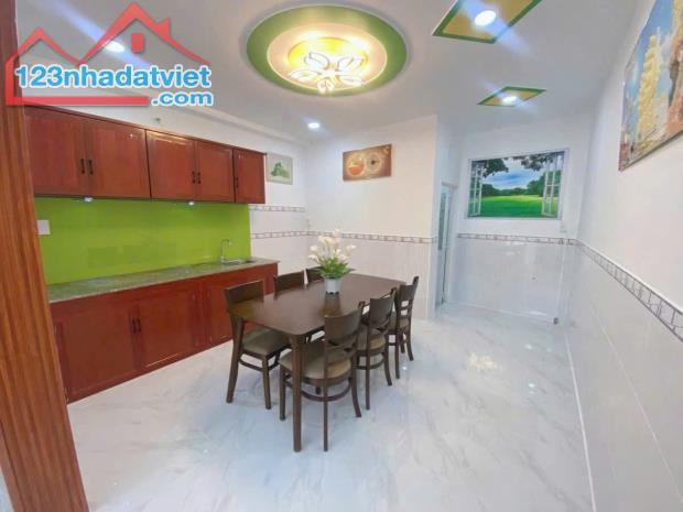 BÁN NHÀ NGAY CHỢ ĐẠI HẢI HÓC MÔN NHÀ ĐẸP  FUN NỘI THẤT GIÁ  CHỈ CÓ 1 TỶ 450 - 1
