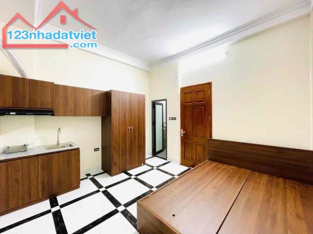 BÁN NHÀ HOÀNG VĂN THÁI - 7 TẦNG THANG MÁY - HIỆU SUẤT 600TR/NĂM - 3
