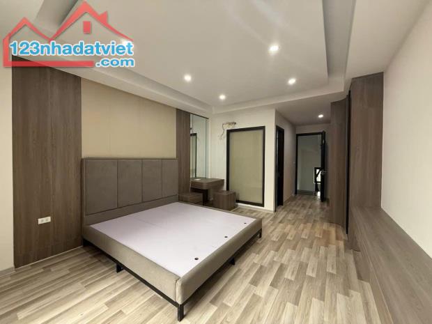 BÁN NHÀ KHU TRƯƠNG ĐỊNH, Ở LUÔN, GẦN PHỐ, 45M2 X 6 TẦNG THANG MÁY GIÁ CHỈ 11.X TỶ - 4