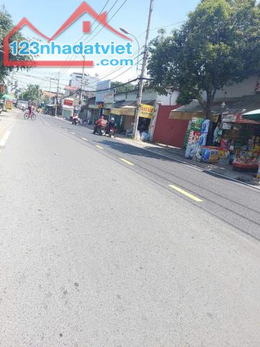 BÁN NHÀ MẶT TIỀN KINH DOANH CỰC ĐỈNH, GẦN CHỢ TAM HÀ, 4,6X20; CHỈ 13,2 TỶ.