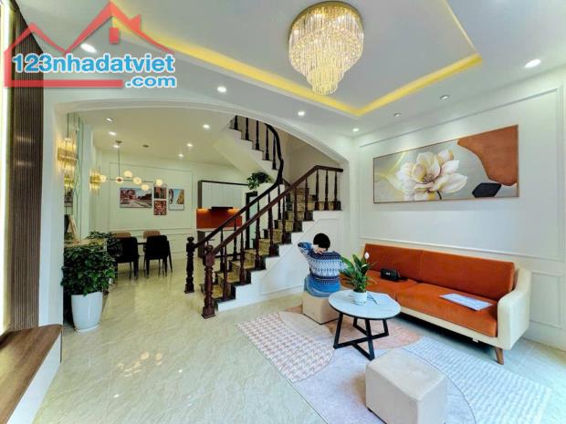 NHÀ ĐẸP TRƯƠNG ĐỊNH HAI THOÁNG,  35M X 4T X GIÁ 6.6 TỶ. - 1