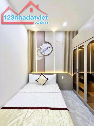 NHÀ 3 TẦNG – 4X10 – HẺM XE HƠI – TÂN BÌNH – NHỈNH 6 TỶ - 4