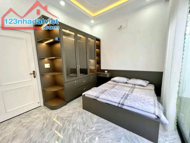 EM CẦN BÁN GẤP CĂN 2 LẦU SHR 5X20 GIÁP PHƯỜNG TÂN PHONG CHỈ 700TR SỞ HỮU - 3