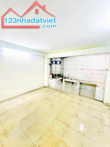 Bán nhà Mặt tiền Âu Cơ giao Ba Vân - Lũy Bán Bích, 4.2x26.5m, 4 Tầng - 6PN, 19.9 tỷ. - 3
