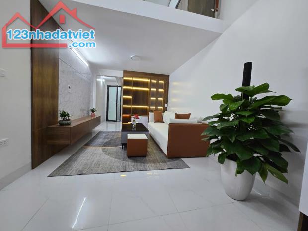Nhà đẹp siêu hiếm vị trí đắc địa - 1