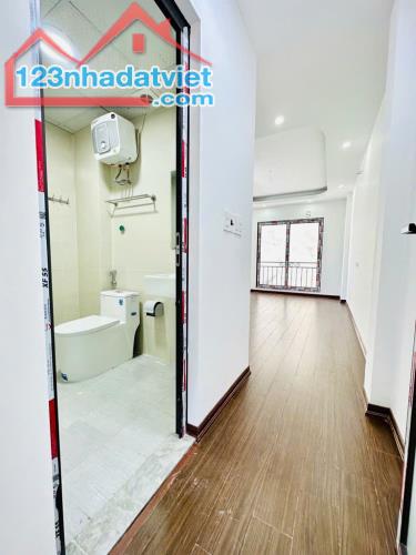 Bán siêu phẩm phân lô Âu Cơ, Tây Hồ, nhà 5 tầng 31m2 mới cứng, sổ đỏ vuông đẹp 6,28 tỷ - 3