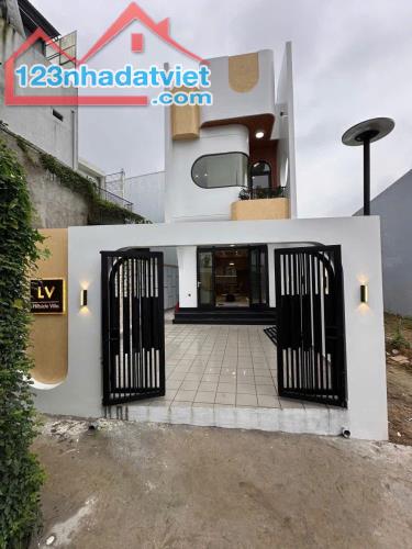 BÁN NHÀ VILLA 2 TẦNG KIỆT ÔTÔ THANH HẢI, FULL NỘI THẤT, CÓ BÃI ĐẬU OTO RỘNG, CHỈ 2,98 TỶ