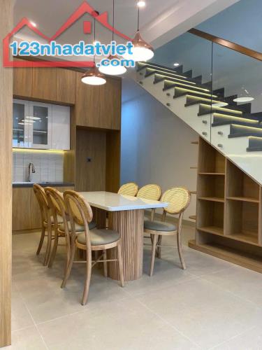 BÁN NHÀ VILLA 2 TẦNG KIỆT ÔTÔ THANH HẢI, FULL NỘI THẤT, CÓ BÃI ĐẬU OTO RỘNG, CHỈ 2,98 TỶ - 2
