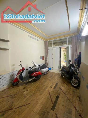 NHÀ HẺM XE HƠI 7M HUỲNH VĂN BÁNH 50M2, 4 TẦNG, 7PN, ĐANG CHO THUÊ 40 TRIỆU/ THÁNG, HƠN11TỶ - 4
