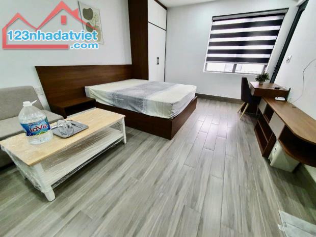 Cho thuê căn hộ 1 ngủ tách bếp giá 7tr tại KĐT Waterfront - 1