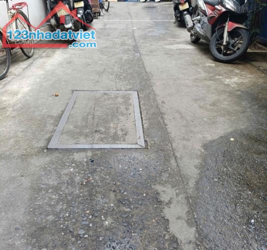 # Nhà Kiệt 3m 50m ra MT Nguyễn Chí Thanh, 45m2, 2 tầng, 2.8x tỷ - 1
