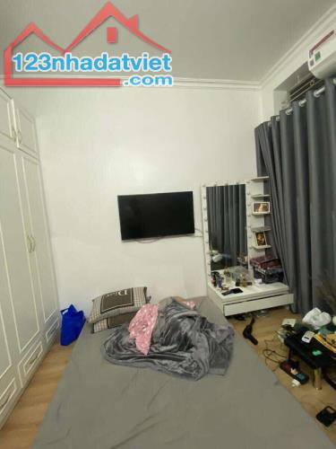 BÁN NHÀ - Trương Định , ĐẸP MÊ MẨN CHỈ 5.5 Tỷ - 5