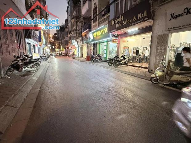 Cần bán nhà phố Nguyễn Viết Xuân diện tích khủng,phân lô quân đội,giao thông thuận tiện - 3