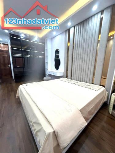 BÁN SIÊU PHẨM HIẾM TT Q.HOÀNG MAI - NGÕ THÔNG - 50M Ô TÔ TRÁNH - VÀO Ở LUÔN - NHỈNH 6 TỶ - 4