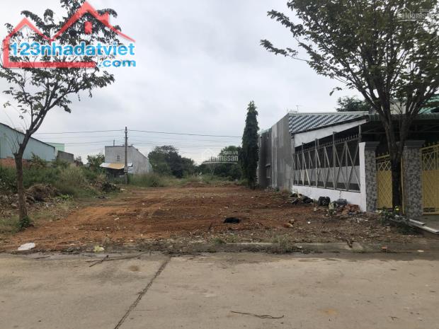 (21X48=1001M2) SHR, SÁT KCN, DÂN ĐÔNG, GẦN TRƯỜNG HỌC ỦY BAN, GIÁ 180TR