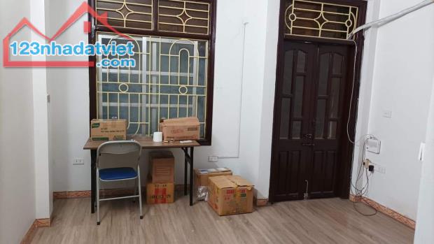 Kim Giang Hoàng Mai, 25m2, 5 Tầng, 4m Mặt Tiền, Còn 4.35 Tỷ. - 2