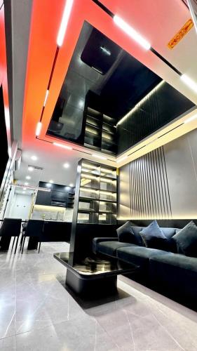 Lô Góc 3 thoáng Ngọc Trì Thạch bàn 42 m2 x 7T Ôtô tránh, thang máy full nội thất. 9,5tỷ