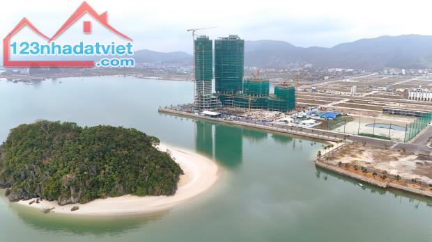 Bán căn Studio, 37m2, ban công Đông Nam, view vịnh Bái Tử Long, Vân Đồn, Quảng Ninh
