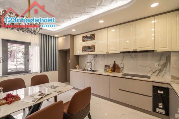 GẦN NGUYỄN THỊ THẬP Q 7, MẶT TIỀN KINH DOANH, FULL NỘI THẤT, 80M2, 6 TẦNG THANG MÁY, - 2