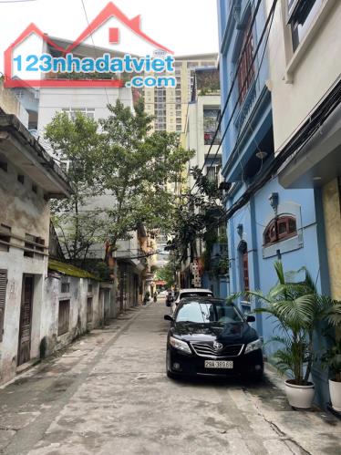 NHÀ ĐẸP - GIÁ TỐT Chính chủ Bán nhà mặt phố Lương Văn Can quận Hà Đông. - 3