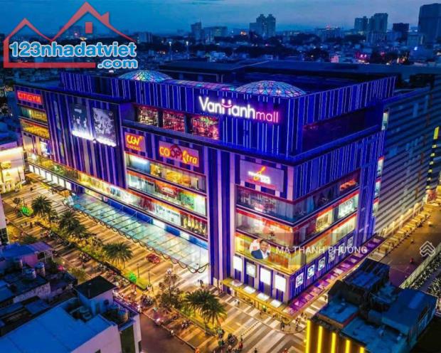 Bán Nhà Mặt Tiền Đường Sư Vạn Hạnh, P.12, Q.10, 4x17m, Chỉ 42 Tỷ!