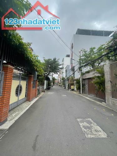 Vị Trí Tốt - Bán Đất Lê Hữu Trác Kiệt Nhựa 7m Diện Tích Lớn Giá Chỉ 8.x tỷ