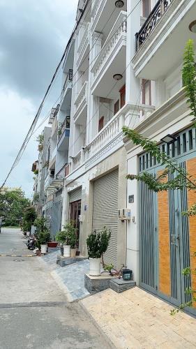 Bán nhà cấp 4 giáp gò vấp phường thạnh Lộc quận 12 - 1