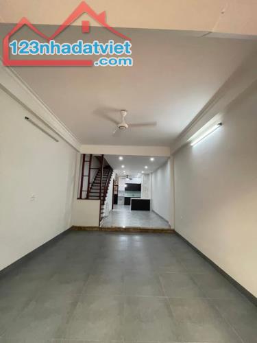 BÁN GẤP SIÊU PHẨM NHÀ 5TẦNG 60M PHỐ BÙI HUY BÍCH P.LÔ-ÔTÔ KINH DOANH CHỈ 16.2 TỶ - 2