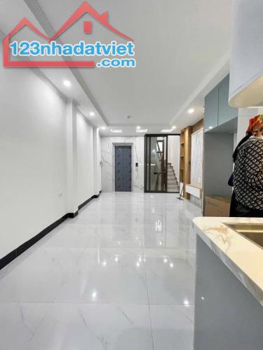 BÁN NHÀ ĐẸP - CỰC PHẨM - KHƯƠNG HẠ - THANH XUÂN -  SÁT PHỐ - 6 TẦNG THANG MÁY - MỚI KÍNH K - 2