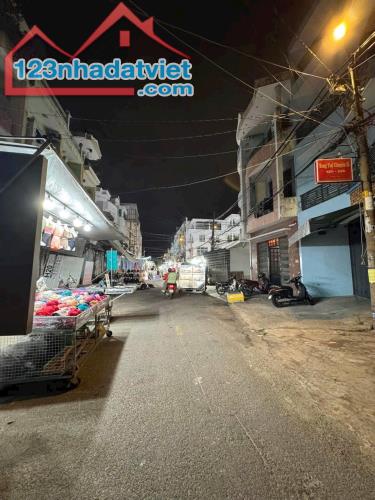Bán Nhà Mặt Tiền nội Bộ Đường Quang Trung, Phường 11, Quận Gò vấp, Hồ chí Minh