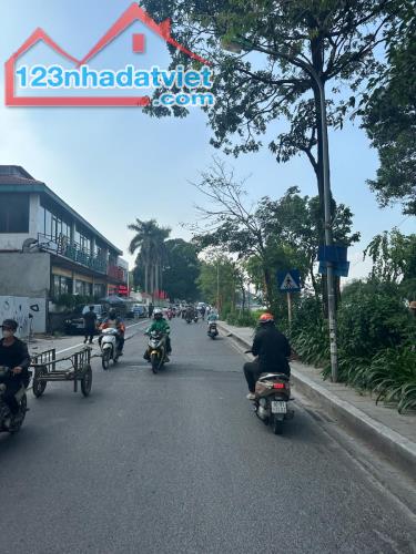 BÁN NHÀ HIẾM WEU HỒ MẶT TIỀN RỘNG 18TỶ 50m 5T MT 6m TRÍCH SÀI THỤY KHUÊ TÂY HỒ