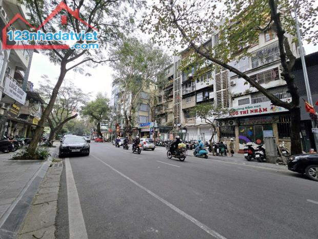 Bán căn Tập Thể khu phố Huế, 52m2, nhỉnh 3,5 tỷ, 2 ngủ, PHỐ CỔ, an ninh dân trí cao.