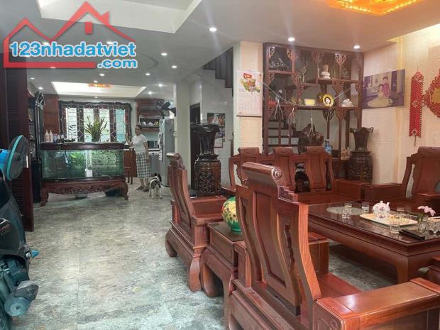 SIÊU PHẨM BIỆT THỰ VIEW HỒ ĐẸP NHẤT LONG BIÊN – SỐ LƯỢNG CÓ HẠN! 🌿 Sống đẳng cấp – - 2