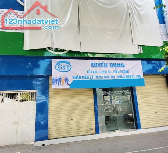 Bán Nhà Mặt Phố Từ Hoa, Tây Hồ, DT 239m2, MT 13,5m, Giá Rẻ.