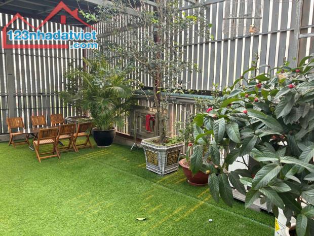 Nhỉnh 200 triệu/m² Chính chủ bán nhà Đội Cấn 76m2*8T*5 MT thang máy Ba Đình 0977.658.369
