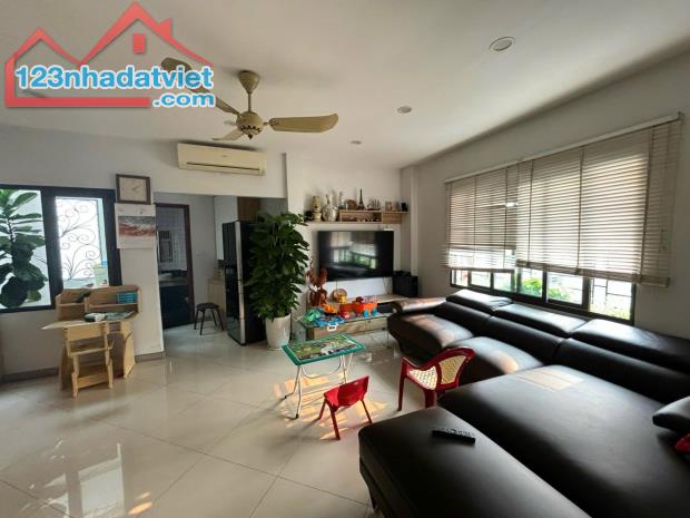 Nhỉnh 200 triệu/m² Chính chủ bán nhà Đội Cấn 76m2*8T*5 MT thang máy Ba Đình 0977.658.369 - 1