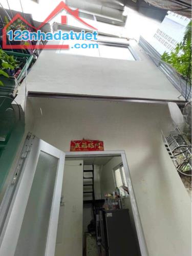 BÁN NHÀ RIÊNG TẠI ĐƯỜNG TRẦN ĐÌNH XU, QUẬN 1 , TP.HCM, DIỆN TÍCH 7.5m2, GIÁ 1.18 TỶ