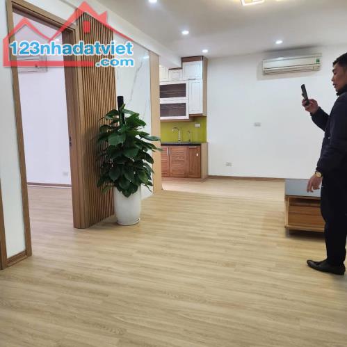 Bán gấp chung cư Rice City Linh Đàm, rạp chiếu phim, siêu thị.. 69m, 2PN, 4 35ty - 1