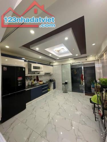 Bán nhà mặt đường Tuyến 2 Chợ Hàng, Kênh Dương, Lê Chân, HP