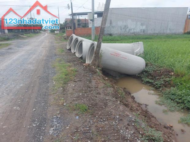 bán đất đường nhựa 5x36m2(178m2) xã Hòa Khánh Đông ,Đức Hòa, Long An , giá 1.8 tỷ - 3