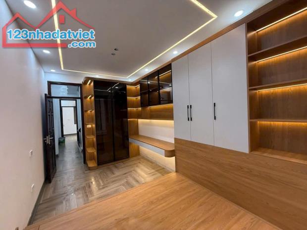 💯Siêu rẻ Phố Thịnh Quang, 40m2, 4 tầng chỉ 6.7 tỷ, ngõ rộng SH quay, full nội thất - 1
