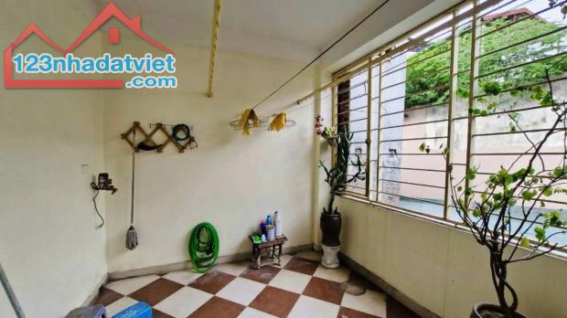 NHÀ GẦN NGỌC KHÁNH , 45M2, 6 TẦNG, MT 5.2M, CÁCH Ô TÔ TRÁNH 15M, GIÁ 9.4 TỶ - 2