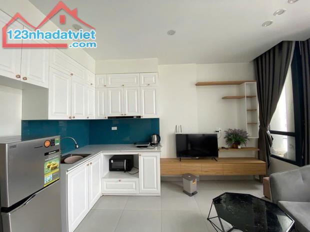 Cho thuê căn hộ 3 ngủ giá 12tr tại Vinhomes Marina