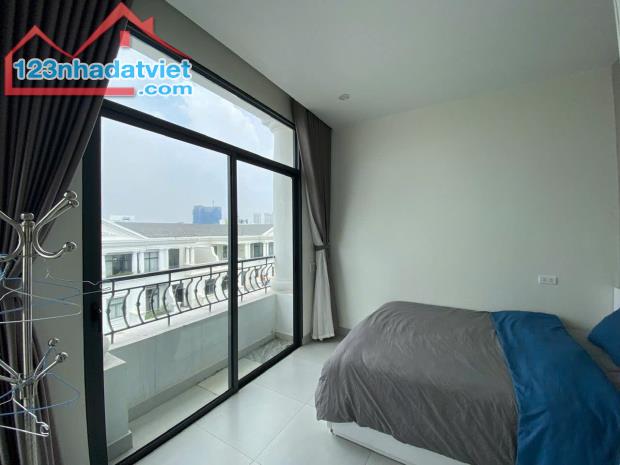 Cho thuê căn hộ 3 ngủ giá 12tr tại Vinhomes Marina - 3