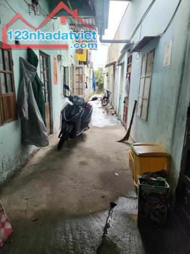 B-ÁN NHÀ C4 KÈM 2 PHÒNG TRỌ, 96M2, ĐƯỜNG 7M5 KẸP KIỆT,  CẠNH ÂU CƠ,  HÒA KHÁNH - CHỈ 2.99T - 2