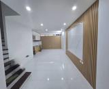 BÁN NHÀ LẠC LONG QUÂN_ DÂN XÂY_ NGÕ RỘNG _HAI THOÁNG_NHÀ ĐẸP Ở NGAY_DT 44m2_4T CHỈ 8.5 TỶ