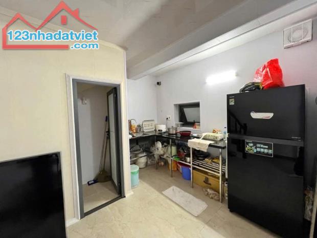 🏡 BÁN NHÀ AN DƯƠNG – Ô TÔ ĐỖ CỬA – 1 NHÀ RA PHỐ - SỔ ĐỎ CHÍNH CHỦ! - 2