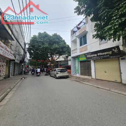 🏡 Bán nhà tại Cự Khối, Long Biên, Hà Nội 🏡 333m2 sàn 10 tỷ x.