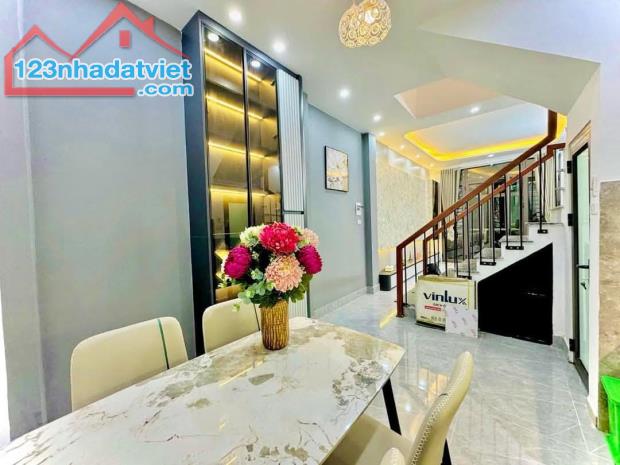 Siêu Phẩm Triều Khúc – Ôtô – Kinh doanh -Ngõ thông- DT: 35m2 5Tầng Giá 6,5 Tỷ - 1
