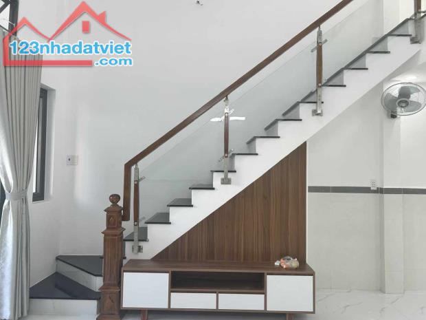 Nhà Đẹp Thủ Đức – 68m² – Chỉ 4.3 Tỷ TL - 2